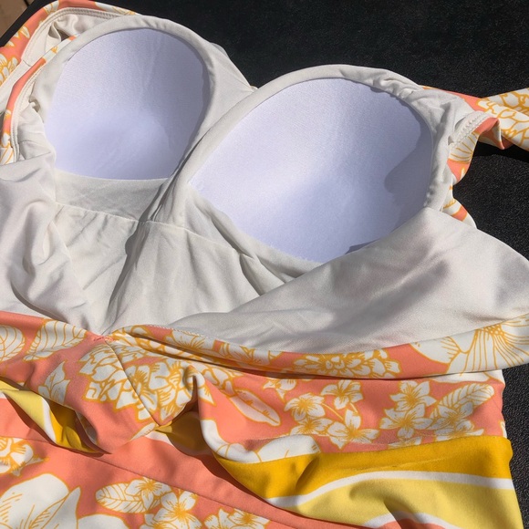 Matilda Jane Swimsuit Ladies Size Large Floral Tropical Orange Yellow One Piece - Picture 11 of 15